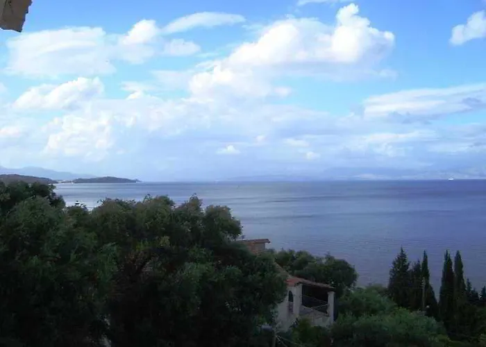 Karina Hotel