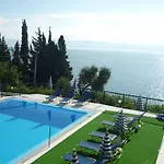 Karina Hotel