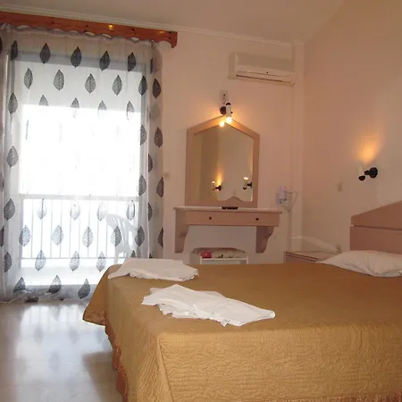 Karina Hotel Benitses (Corfu)