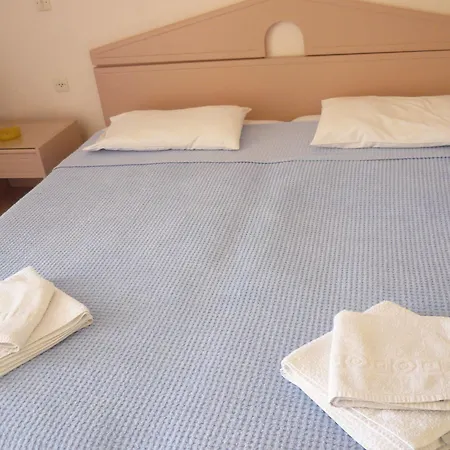 Karina Benitses (Corfu)