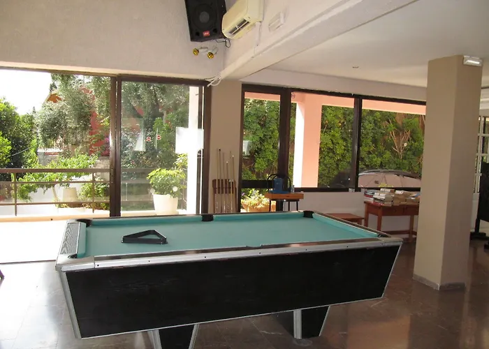Karina Hotel 2*