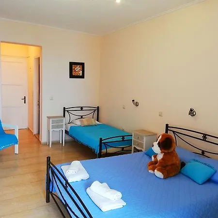 Karina 2* Benitses (Corfu)