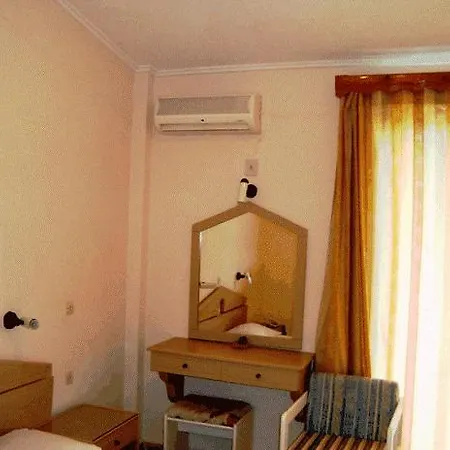 Hotel Karina