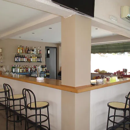 Karina Hotel 2*