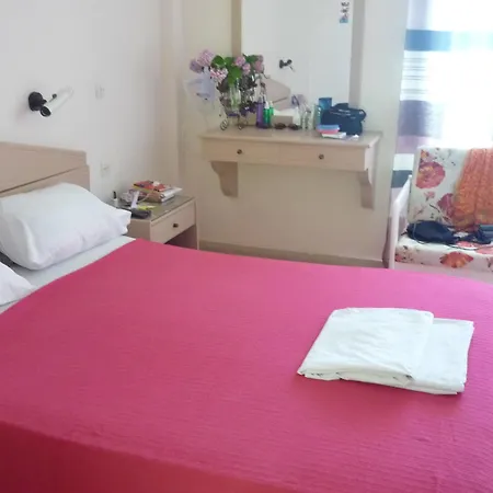 Hotel Karina Benitses (Corfu)