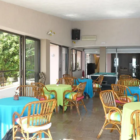 Hotel Karina