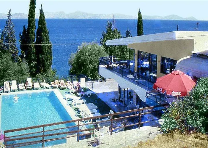 Hotell Karina 2*